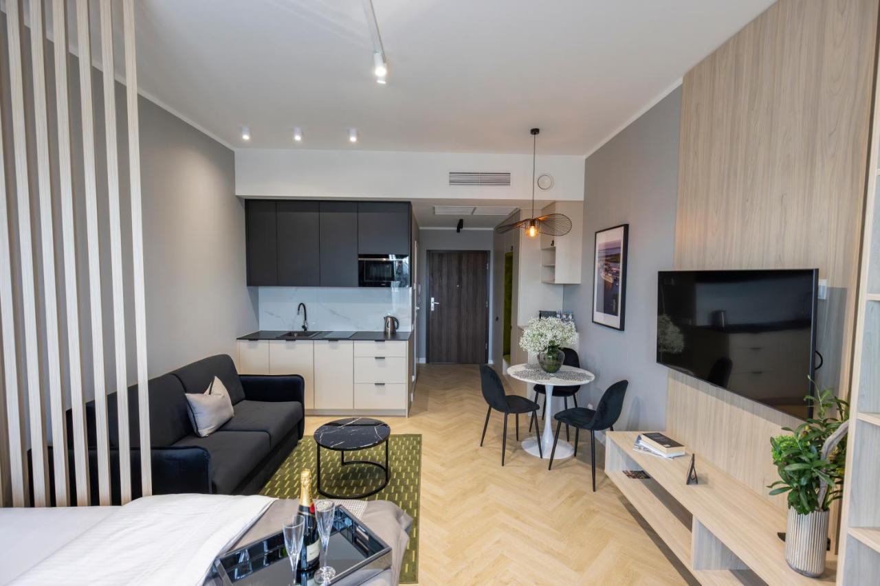 Kaleo Apartments - Hanza Tower شتشيتسين المظهر الخارجي الصورة