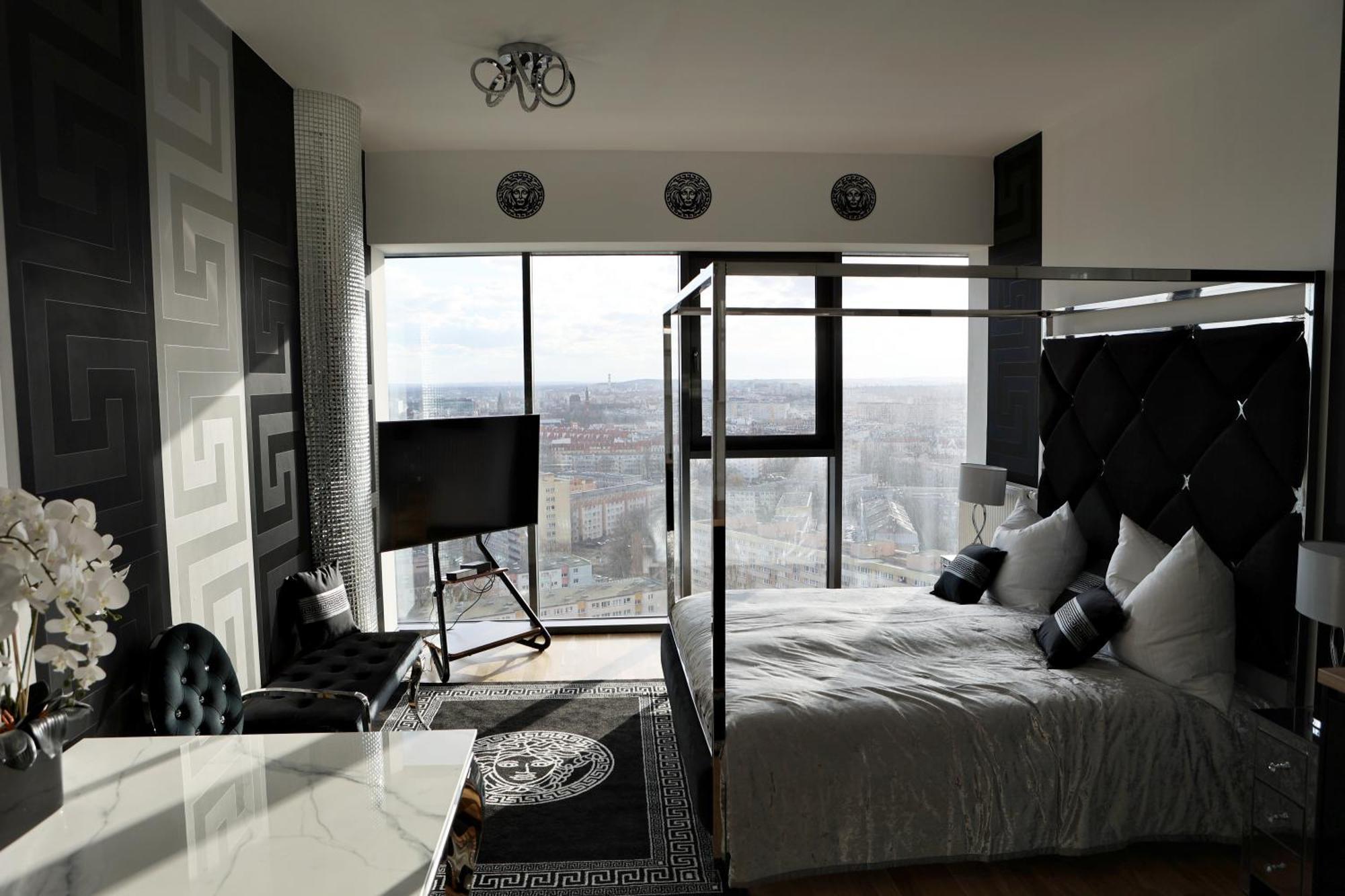 Kaleo Apartments - Hanza Tower شتشيتسين المظهر الخارجي الصورة
